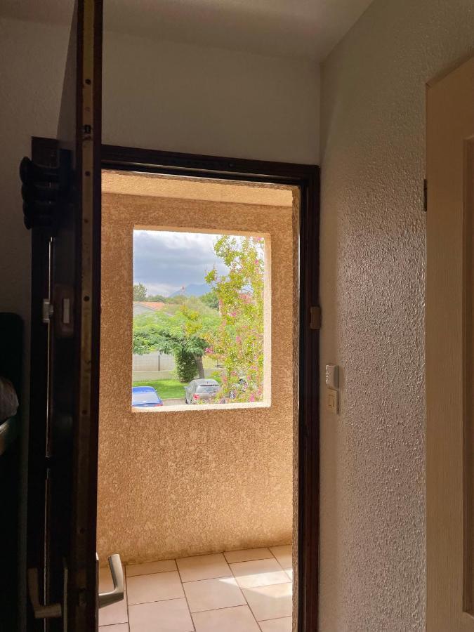 Studio 4 Personnes Bord De Mer Avec Piscine Wifi Cervione Exteriér fotografie